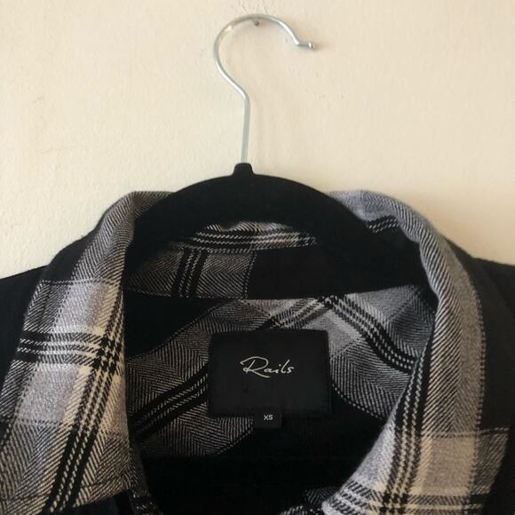 Rails Hunter Black & White Plaid Shirt - Picture 5 of 6